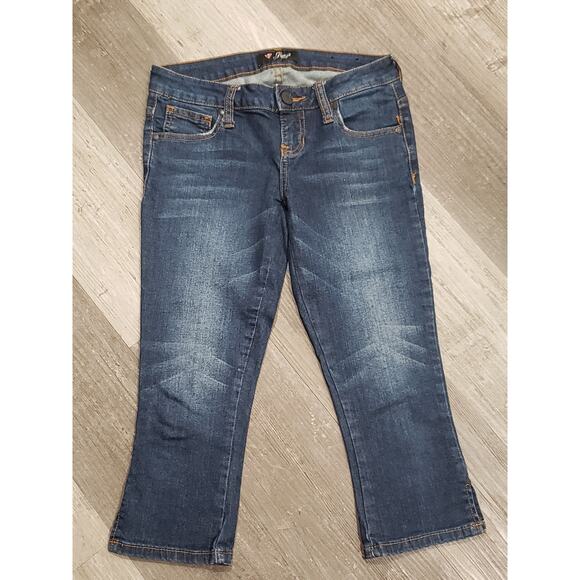 GUESS Jeans Dark Washed Capri Pants / Slacks | Size 25 - Picture 2 of 7